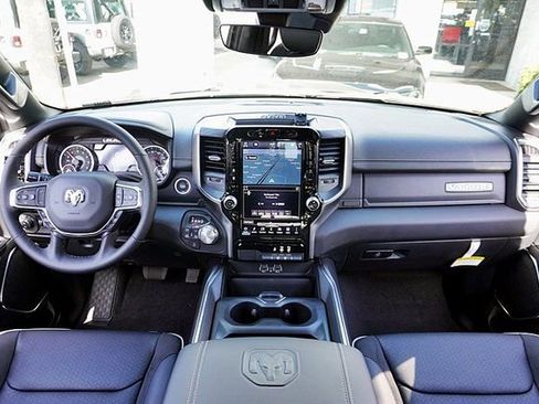 New 2026 RAM 1500 Laramie AWD/4WD image 25