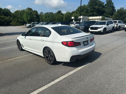 Used 2021 BMW 540i w/ M Sport Package RWD image 2