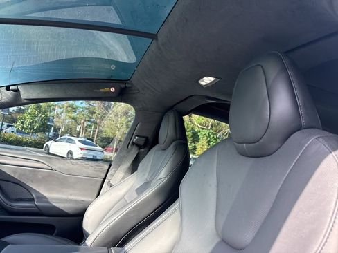 Used 2024 Tesla Model X Base image 15