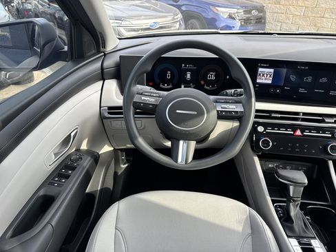 Used 2025 Hyundai Tucson SEL image 11