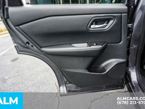Used 2025 Nissan Rogue SV FWD image 48
