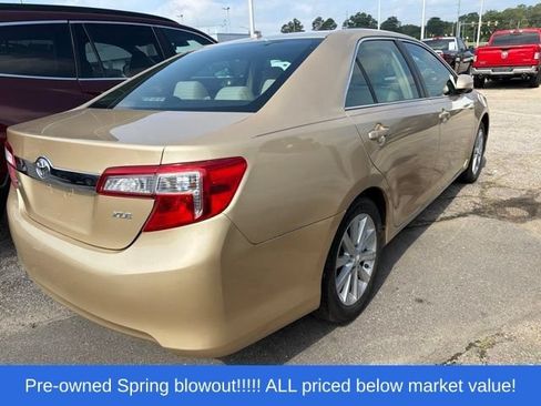 Used 2012 Toyota Camry XLE FWD image 7