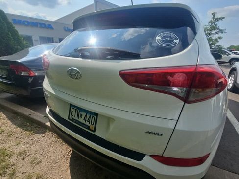 Used 2017 Hyundai Tucson SE w/ SE Popular Package 02 AWD/4WD image 5