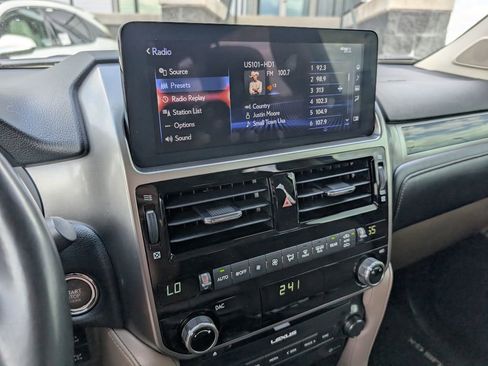 Used 2023 Lexus GX 460 Premium AWD/4WD image 8