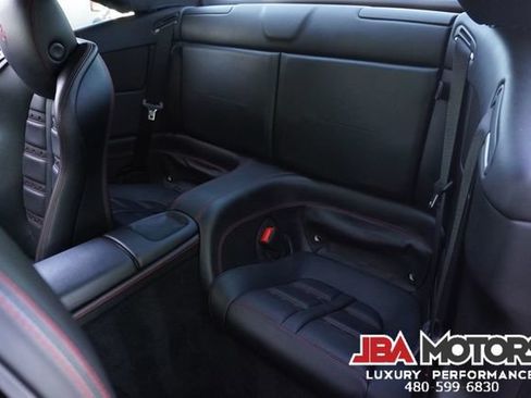 Used 2014 Ferrari California RWD image 7