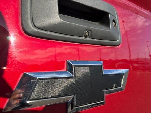 Used 2018 Chevrolet Silverado 1500 LT w/ All Star Edition AWD/4WD image 6