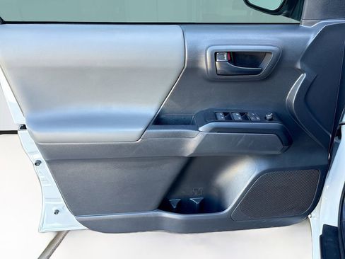 Used 2023 Toyota Tacoma SR image 23