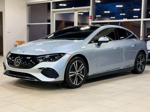 Used 2023 Mercedes-Benz EQE 500 4MATIC Sedan w/ Exclusive Trim Package image 2