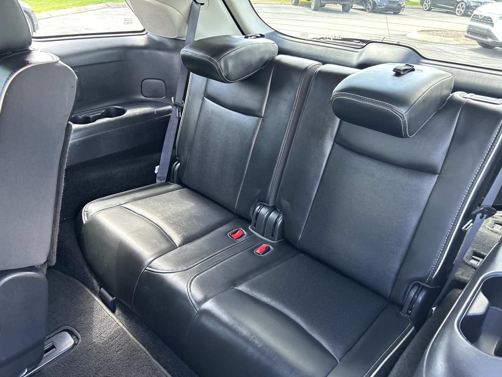 Used 2020 INFINITI QX60 Luxe w/ Essential Package FWD image 27