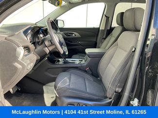 Used 2020 Chevrolet Traverse LT FWD video 2