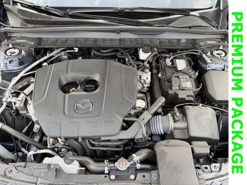 Used 2025 MAZDA CX-50 AWD 2.5 S w/ Premium Package image 32