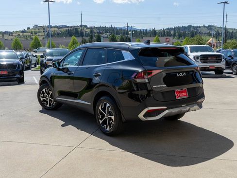 Used 2025 Kia Sportage EX AWD/4WD image 5