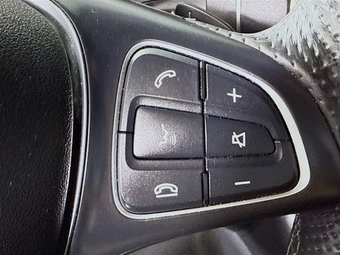 Used 2020 Mercedes-Benz Metris Passenger w/ Premium Safety Package image 15