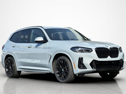Used 2023 BMW X3 xDrive30i w/ M Sport Package AWD/4WD image 7