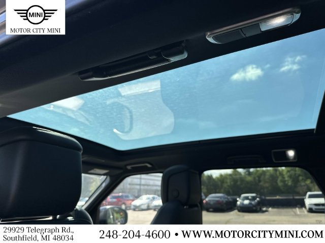 Used 2020 Land Rover Range Rover Sport SE AWD/4WD image 16