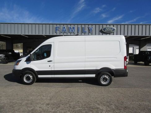 New 2026 Ford Transit 250 148 Medium Roof w/ Load Area Protection Package image 2