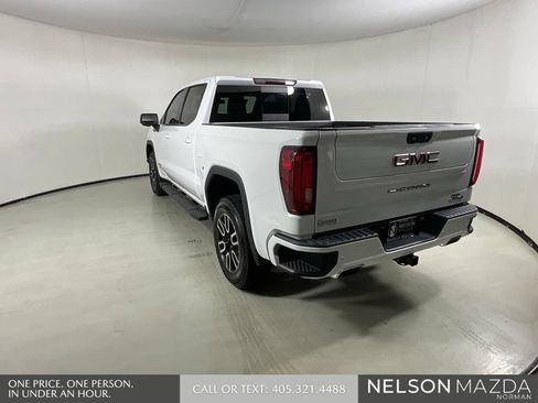 Used 2019 GMC Sierra 1500 AT4 w/ AT4 Premium Package AWD/4WD image 8