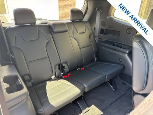Used 2025 Kia Telluride SX X-Line AWD/4WD image 12