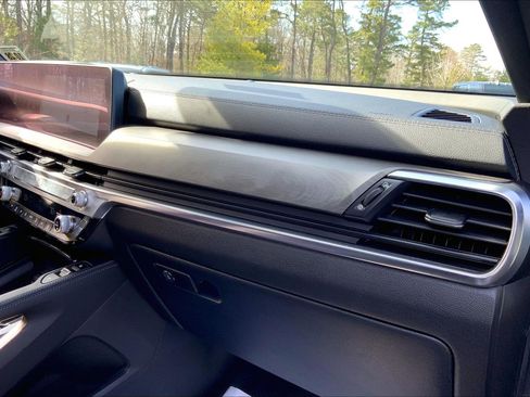 Used 2024 Kia Telluride SX X-Line image 18