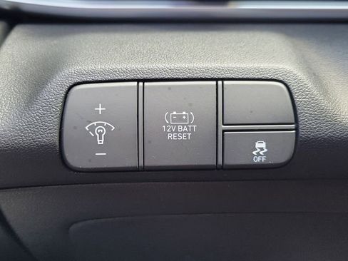 New 2026 Hyundai Elantra Hybrid FWD image 18