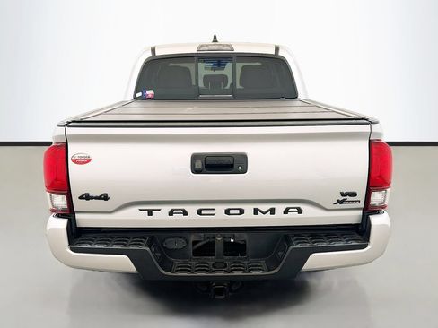 Used 2023 Toyota Tacoma SR AWD/4WD image 5