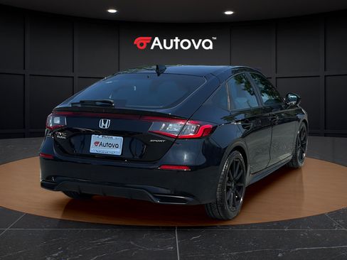 Used 2024 Honda Civic Sport image 5