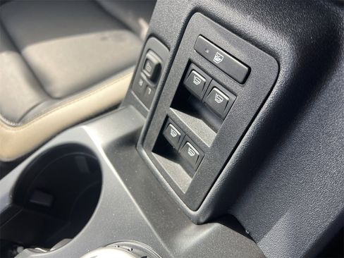 New 2026 Ford Bronco Big Bend w/ Black Diamond Package image 9