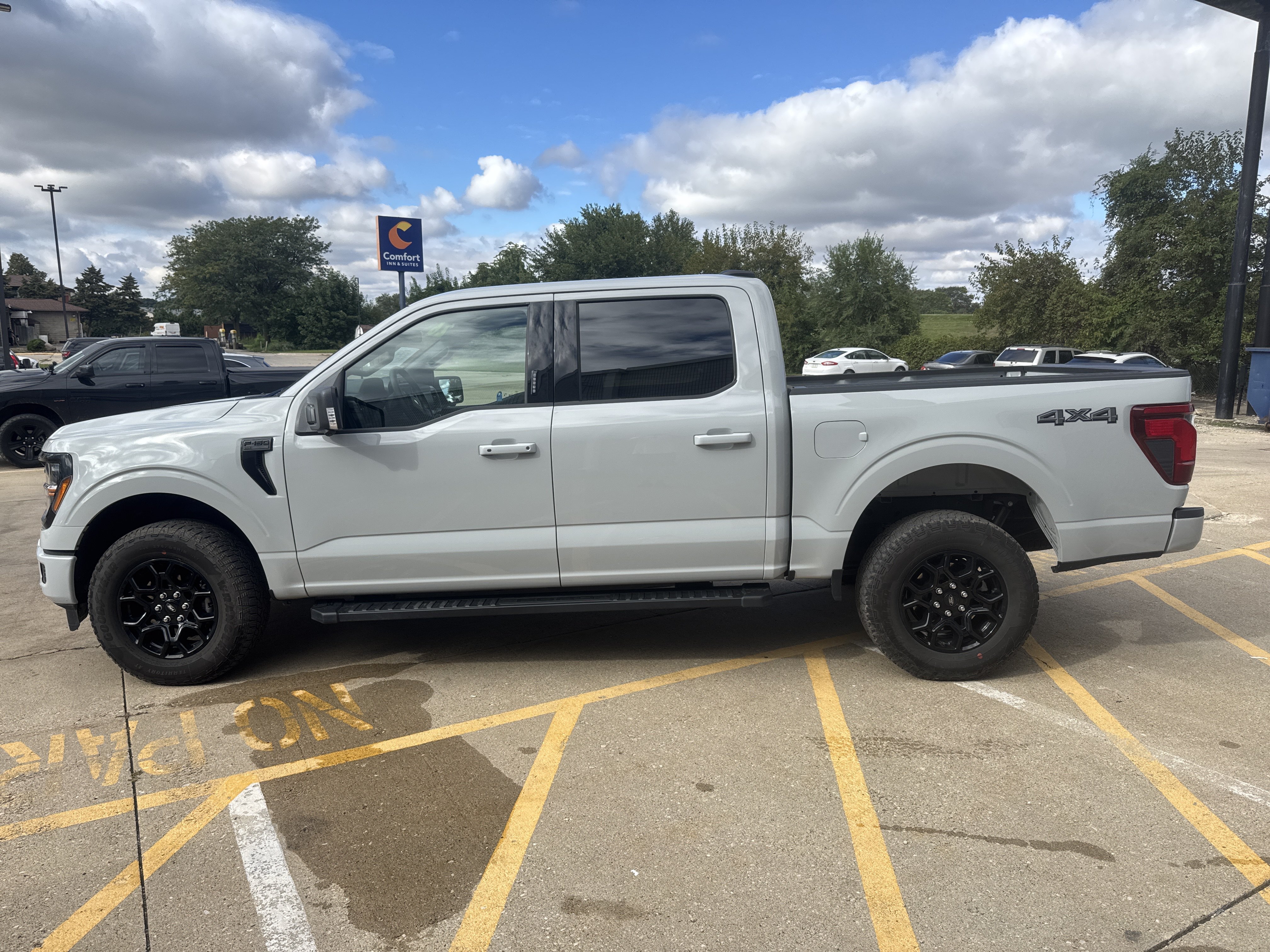 Used 2026 Ford F150 XLT w/ Equipment Group 302A MID AWD/4WD image 8