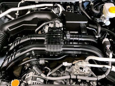 Used 2023 Subaru Crosstrek 2.0i Premium image 33