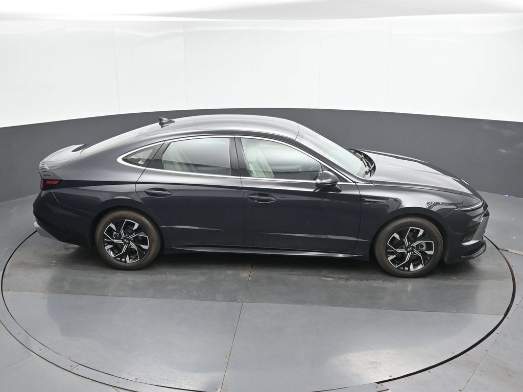 Used 2024 Hyundai Sonata SEL FWD image 32