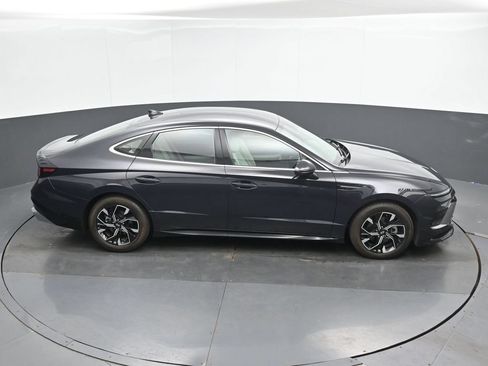 Used 2024 Hyundai Sonata SEL FWD image 32