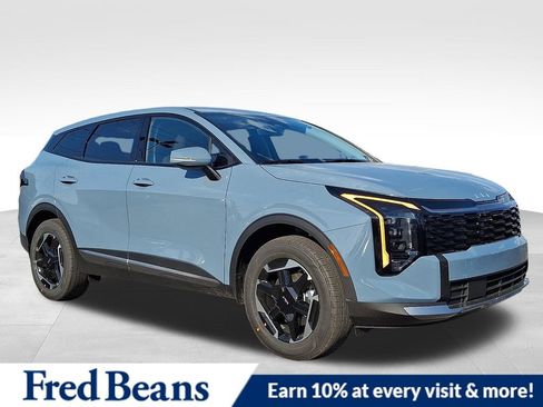 New 2026 Kia Sportage S AWD/4WD image 1