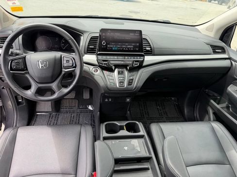 Used 2025 Honda Odyssey EX-L image 14