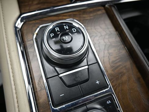 Used 2020 Ford Expedition Platinum AWD/4WD image 24