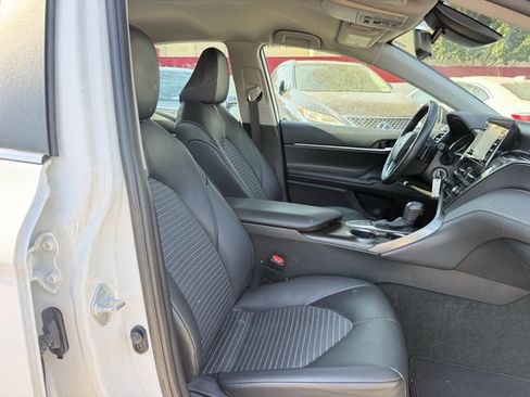 Used 2023 Toyota Camry SE FWD image 27