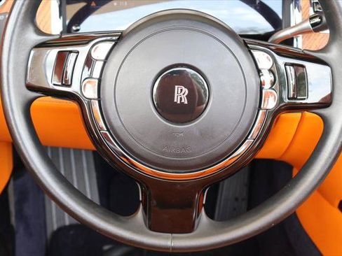 Certified 2016 Rolls-Royce Dawn RWD image 8