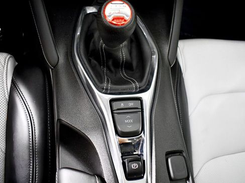 Used 2017 Chevrolet Camaro SS w/ LPO, Ground Effects Package image 33