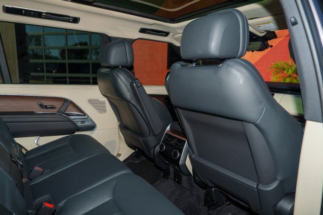 Used 2023 Land Rover Range Rover Long Wheelbase SE AWD/4WD image 21