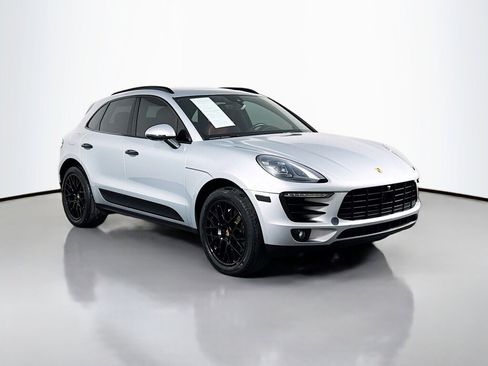 Used 2017 Porsche Macan S image 7