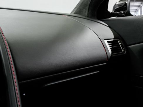 Used 2009 Aston Martin DBS Coupe RWD image 16