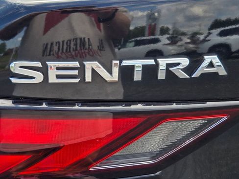 Used 2020 Nissan Sentra S w/ Lighting Package FWD image 12