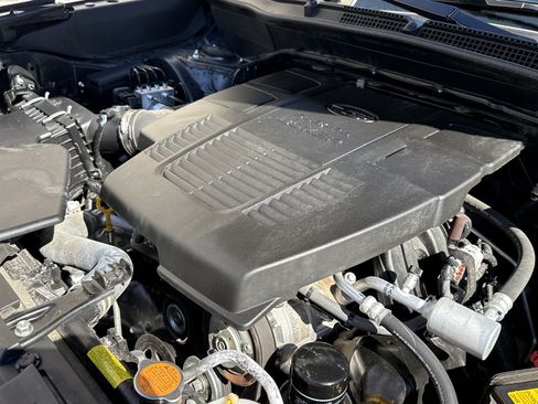 Certified 2023 Subaru Forester Limited AWD/4WD image 23