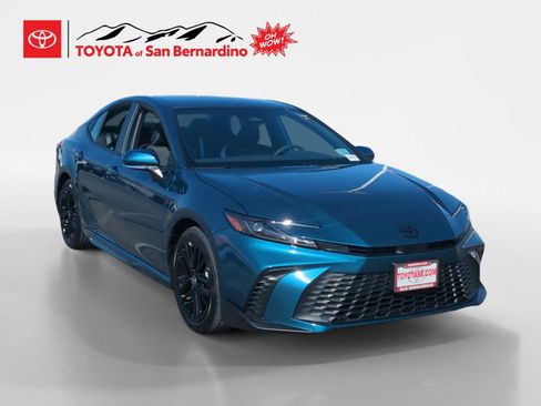 New 2026 Toyota Camry SE image 7