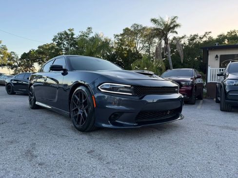 Used 2018 Dodge Charger R/T Scat Pack w/ Beats Audio Group image 3