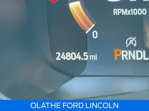 Used 2025 Ford Explorer ST-Line image 19