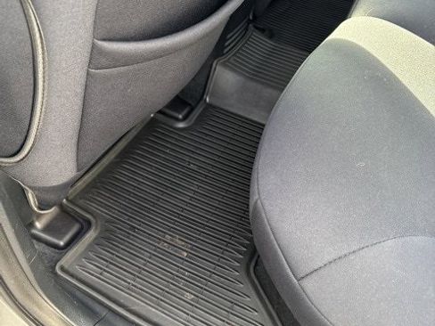 Used 2020 Toyota Tacoma TRD Sport image 29