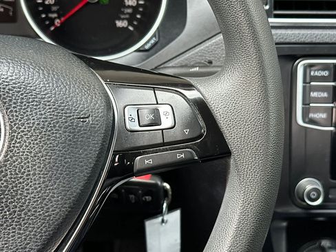 Used 2017 Volkswagen Jetta S FWD image 25