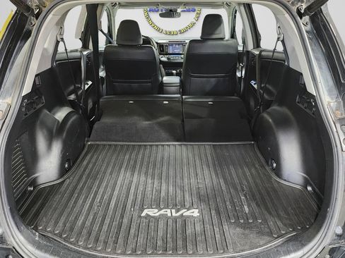 Used 2017 Toyota RAV4 Limited AWD/4WD image 31