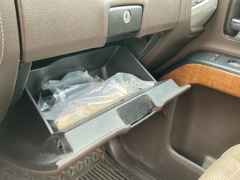 Used 2017 GMC Sierra 1500 SLE w/ SLE Value Package image 14