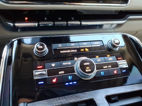 Used 2021 Lincoln Navigator Reserve image 26